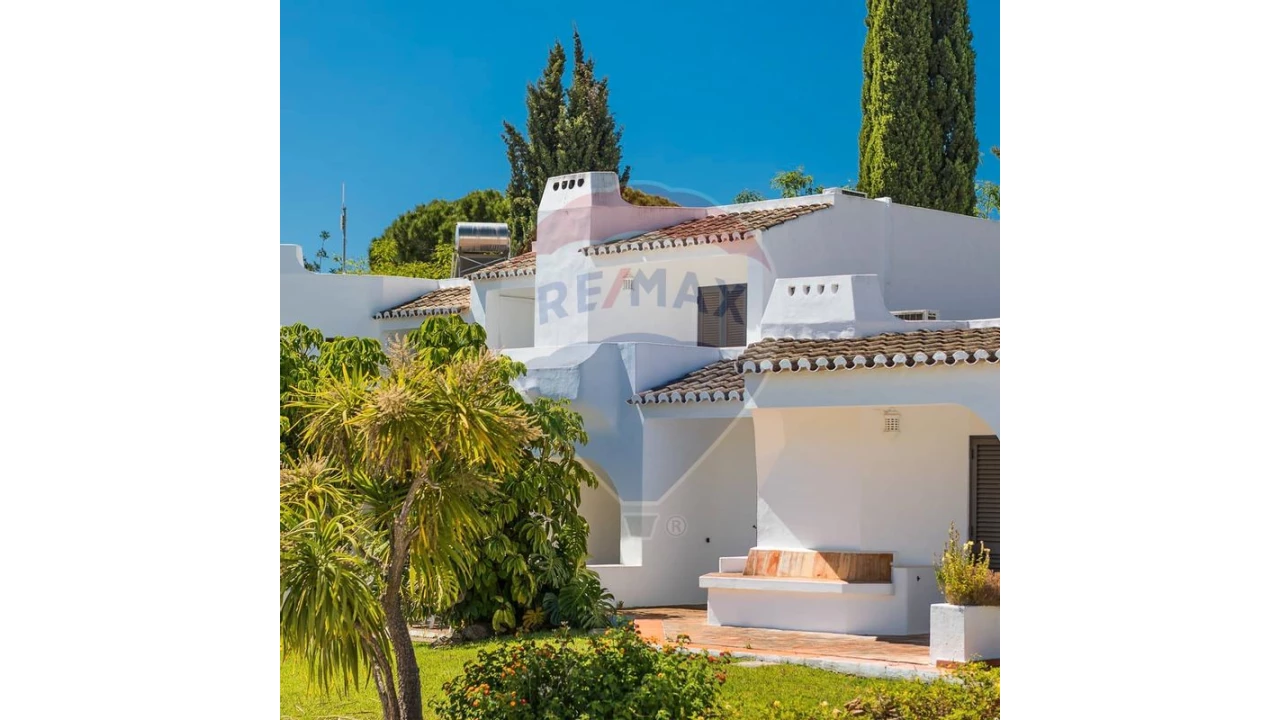 Apartamento T1 para Venda em Albufeira e Olhos de Água Foto 6