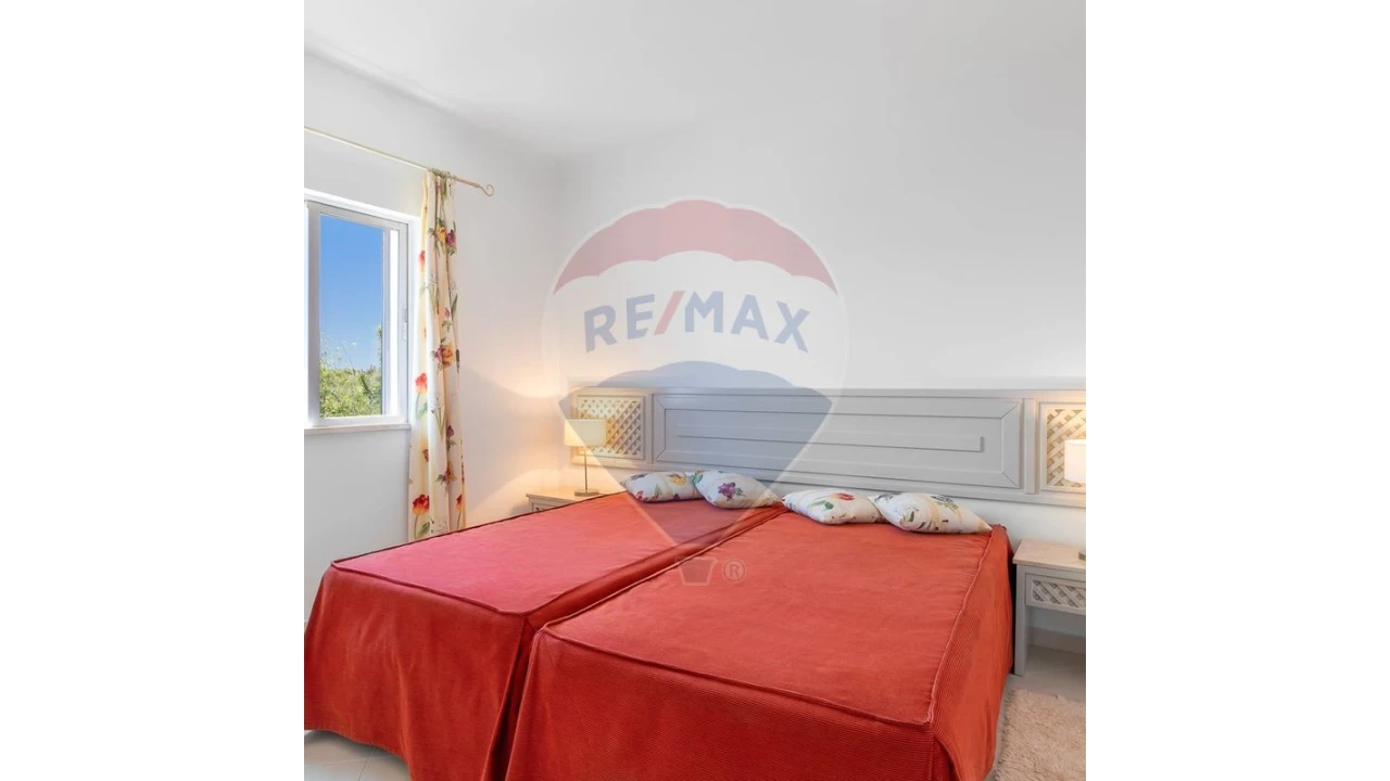 Apartamento T1 para Venda em Albufeira e Olhos de Água Foto 3