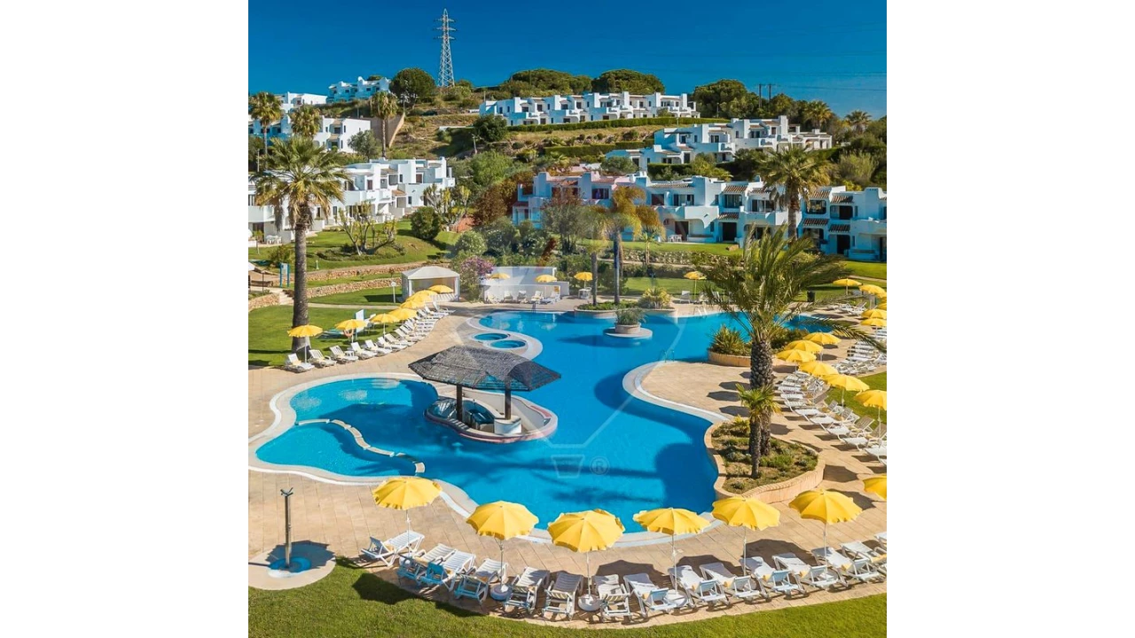 Apartamento T1 para Venda em Albufeira e Olhos de Água Foto 8