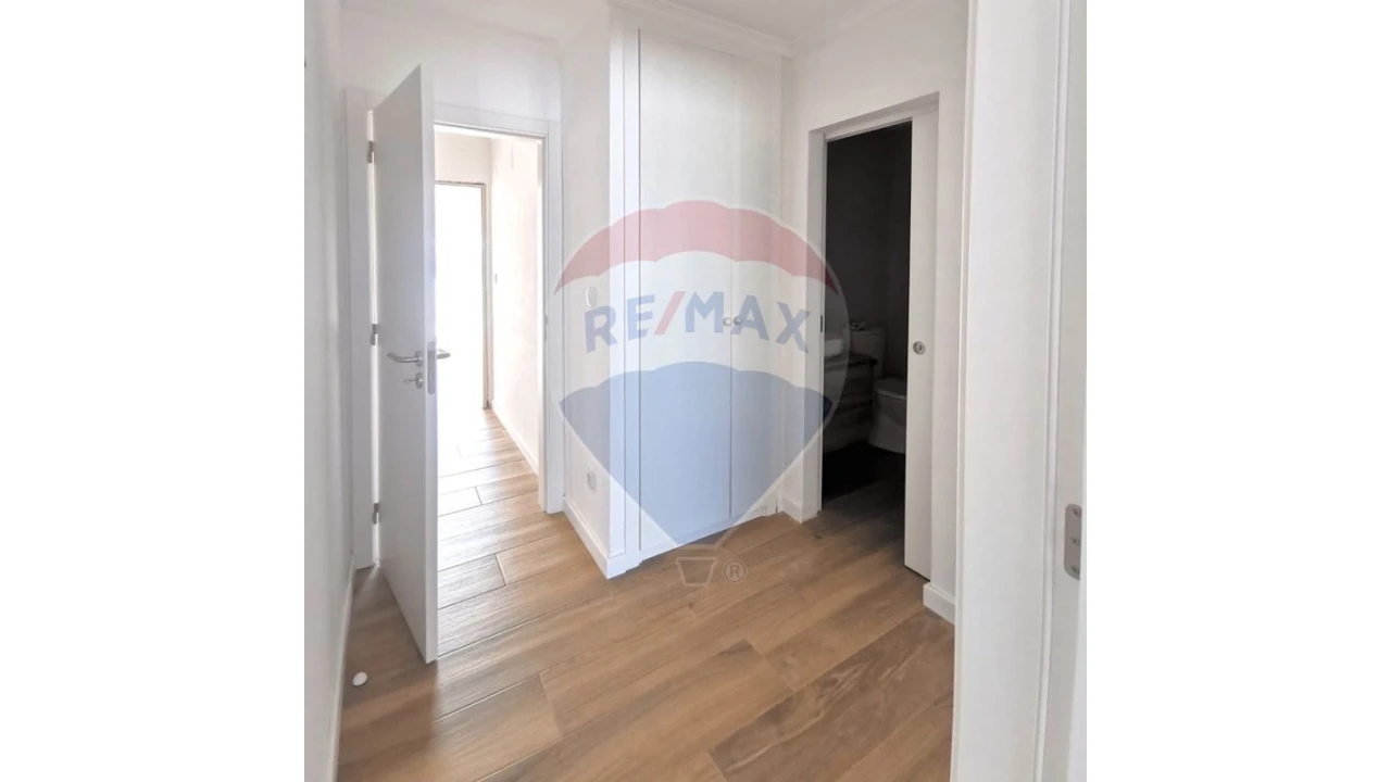 Apartamento T3 para Venda em Santo Agostinho e São João Baptista e Santo Amador Foto 4