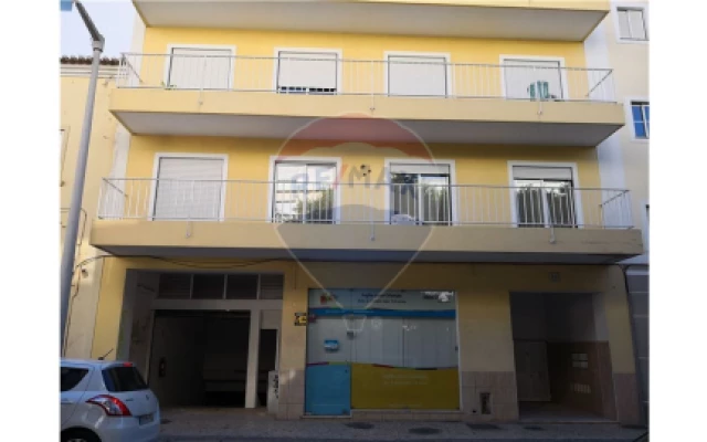 Garagem para Venda em Portimão