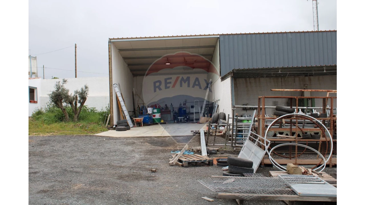 Moradia T3 para Venda em Messejana Foto 38