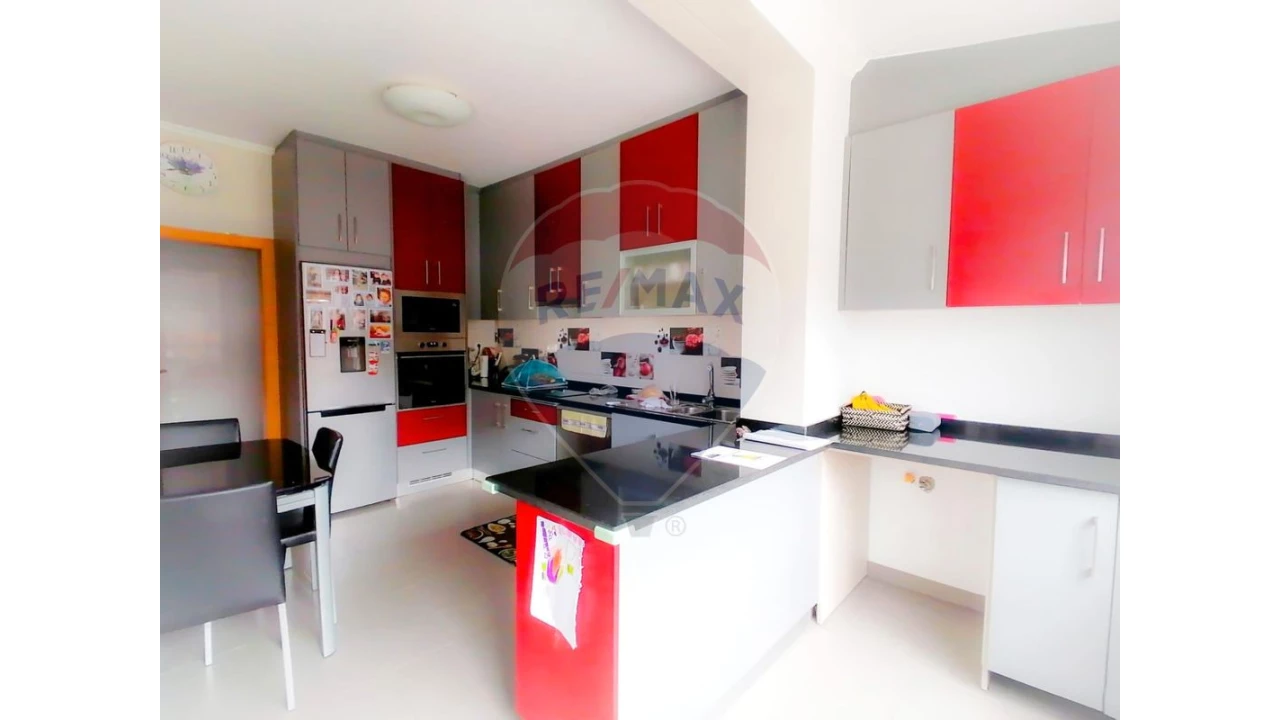 Moradia T3 para Venda em Messejana Foto 11