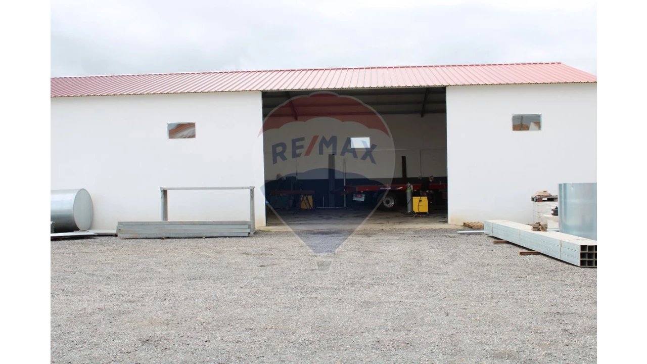 Moradia T3 para Venda em Messejana Foto 32