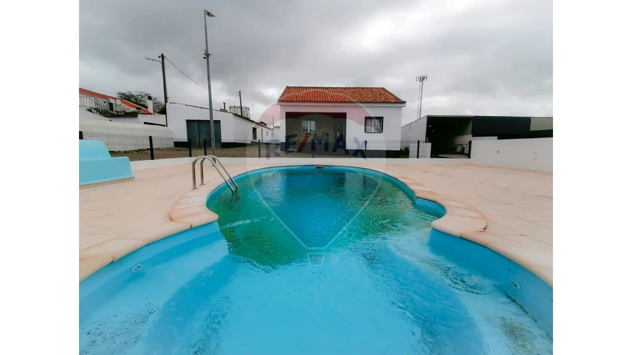 Moradia T3 para Venda em Messejana Foto 4