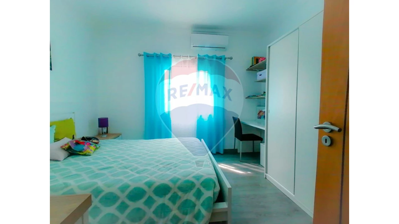 Moradia T3 para Venda em Messejana Foto 9