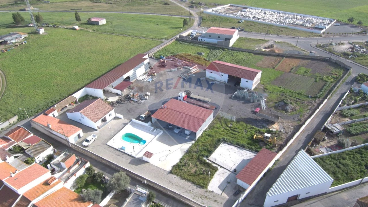 Moradia T3 para Venda em Messejana Foto 44