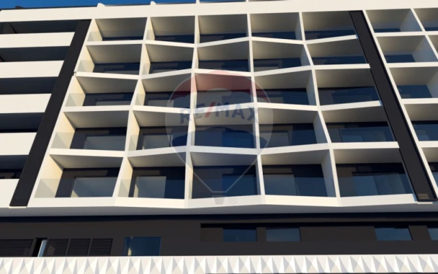 Apartamento T4 para Venda em Loule (São Clemente) Foto 2