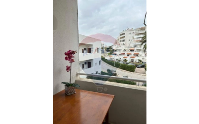 Apartamento para Venda em Albufeira e Olhos de Água