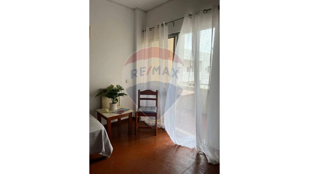 Apartamento para Venda em Albufeira e Olhos de Água Foto 7