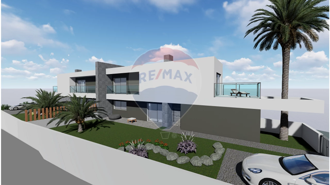 Moradia T3 para Venda em Santa Catarina da Fonte do Bispo Foto 2