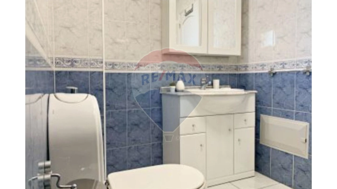 Apartamento T1 para Venda em Quarteira Foto 24