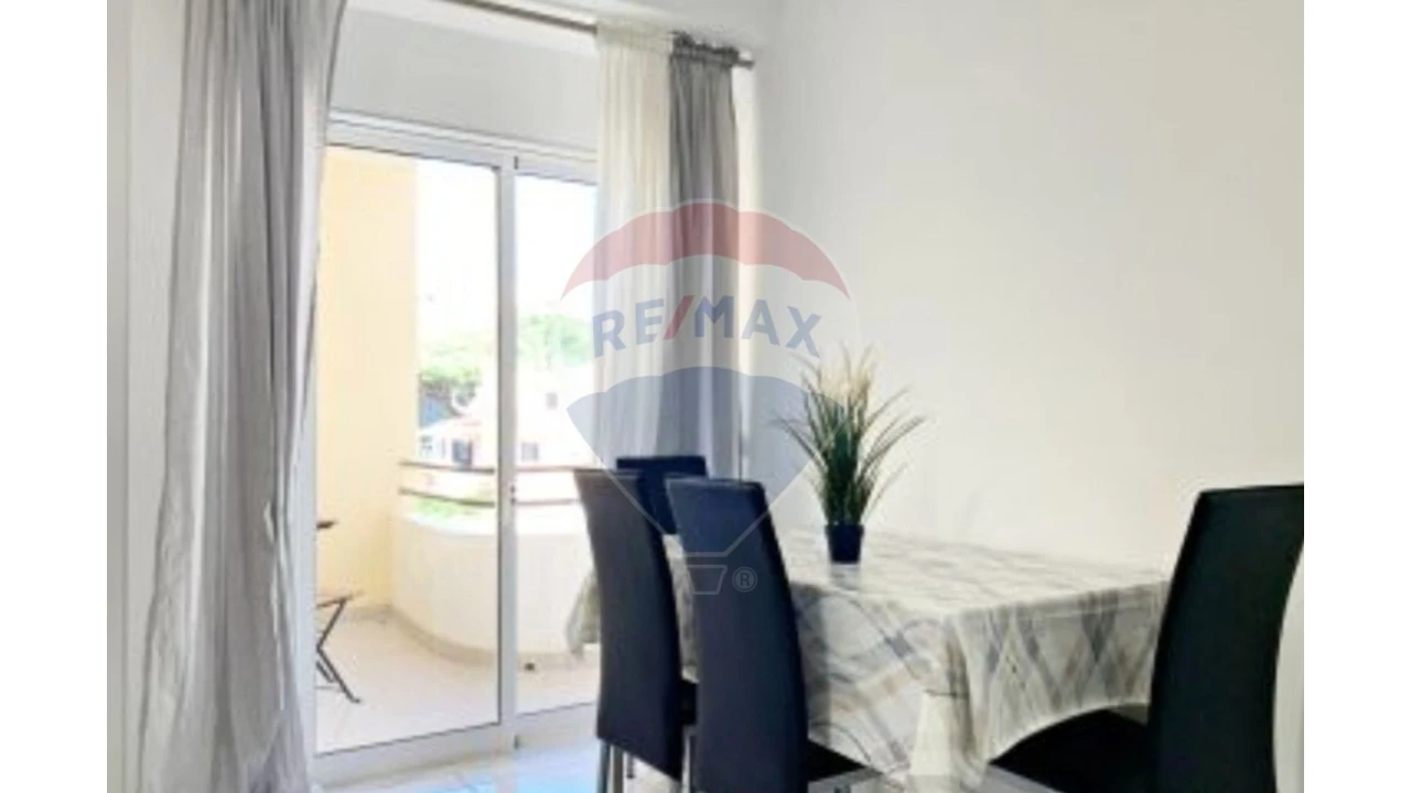 Apartamento T1 para Venda em Quarteira Foto 15