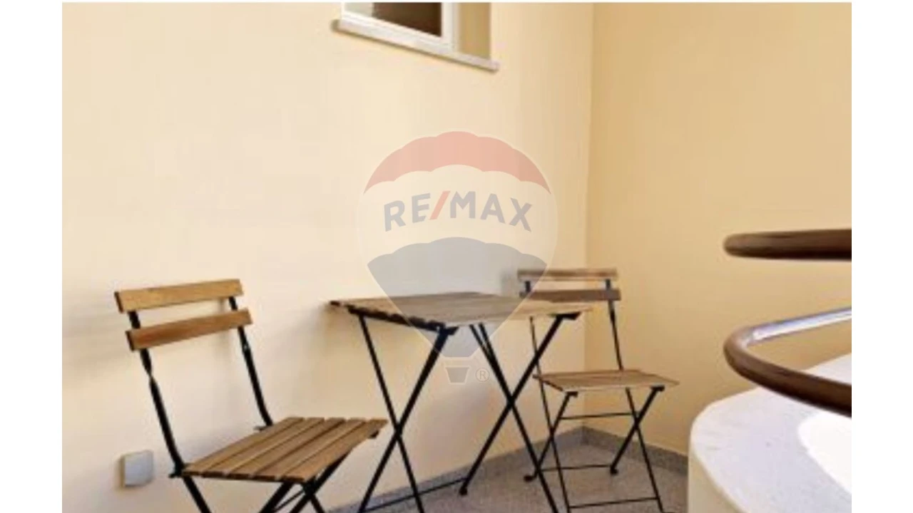 Apartamento T1 para Venda em Quarteira Foto 17