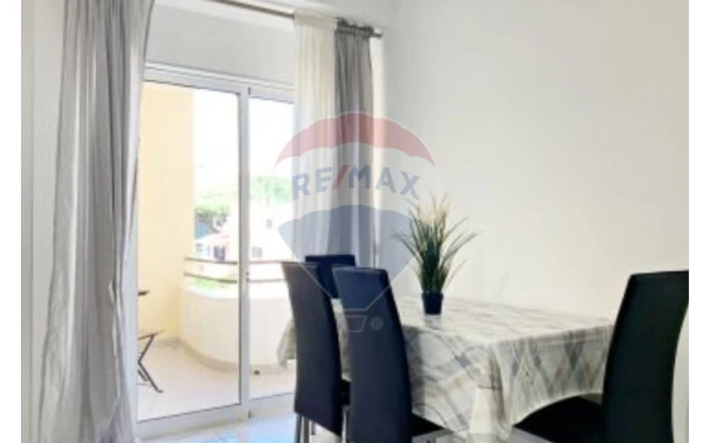 Apartamento T1 para Venda em Quarteira Foto 15