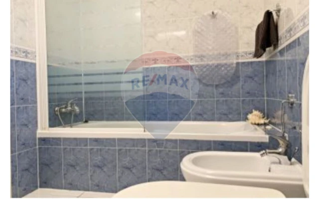 Apartamento T1 para Venda em Quarteira Foto 23