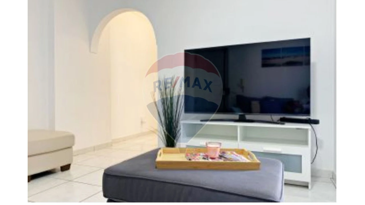 Apartamento T1 para Venda em Quarteira Foto 16