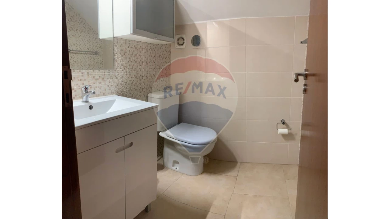 Apartamento T1 para Venda em Albufeira e Olhos de Água Foto 7
