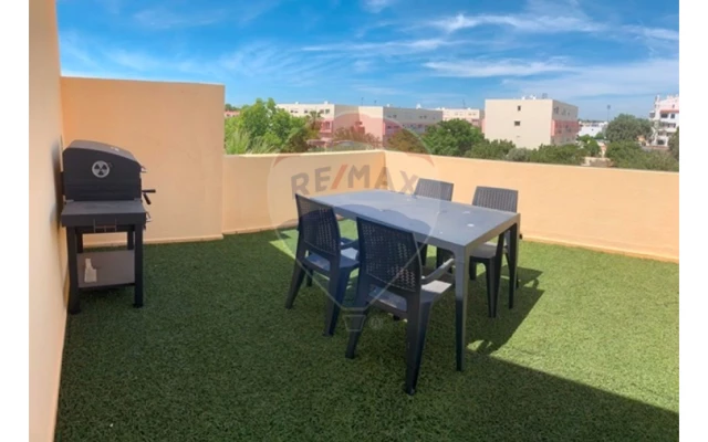 Apartamento T1 para Venda em Albufeira e Olhos de Água Foto 2