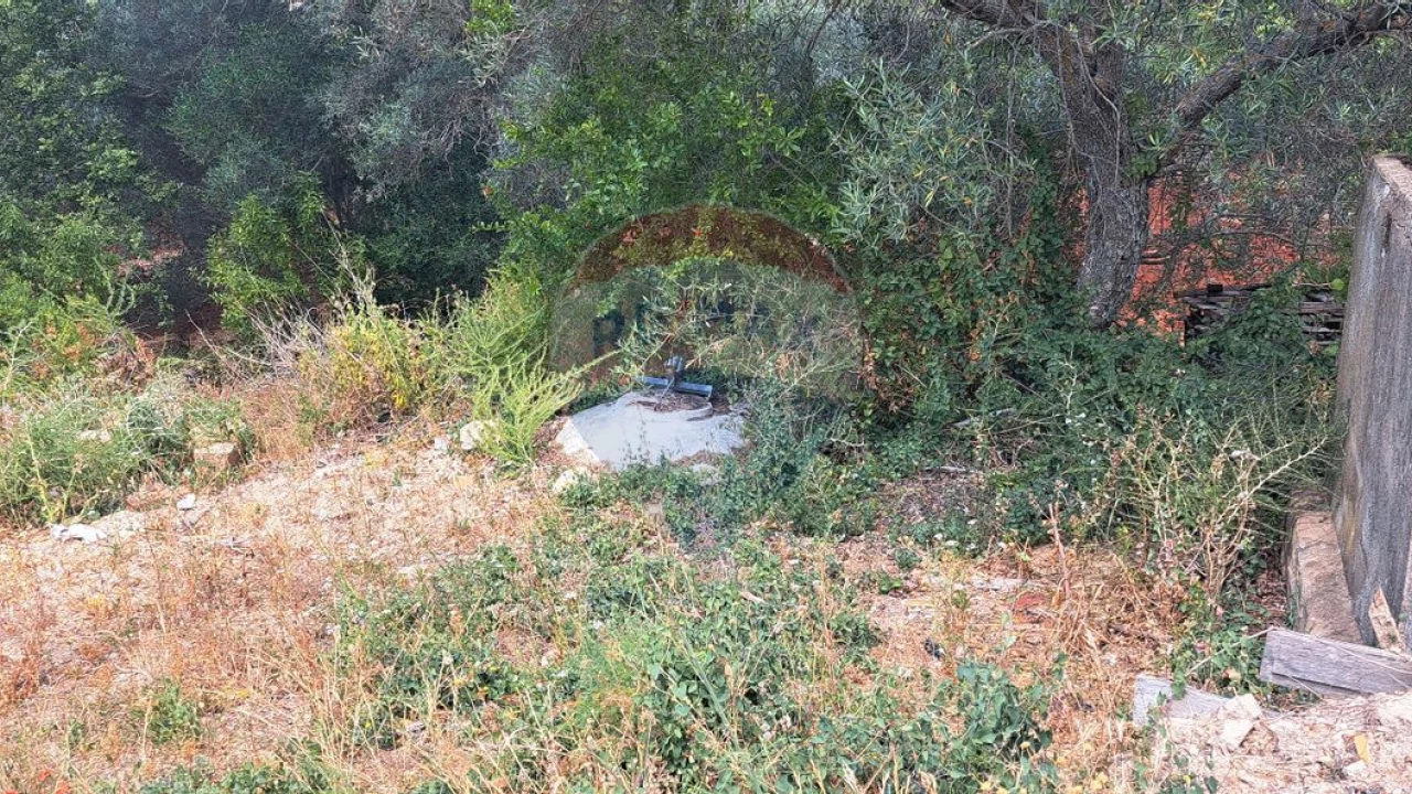 Moradia T2 para Venda em Loule (São Sebastião) Foto 14