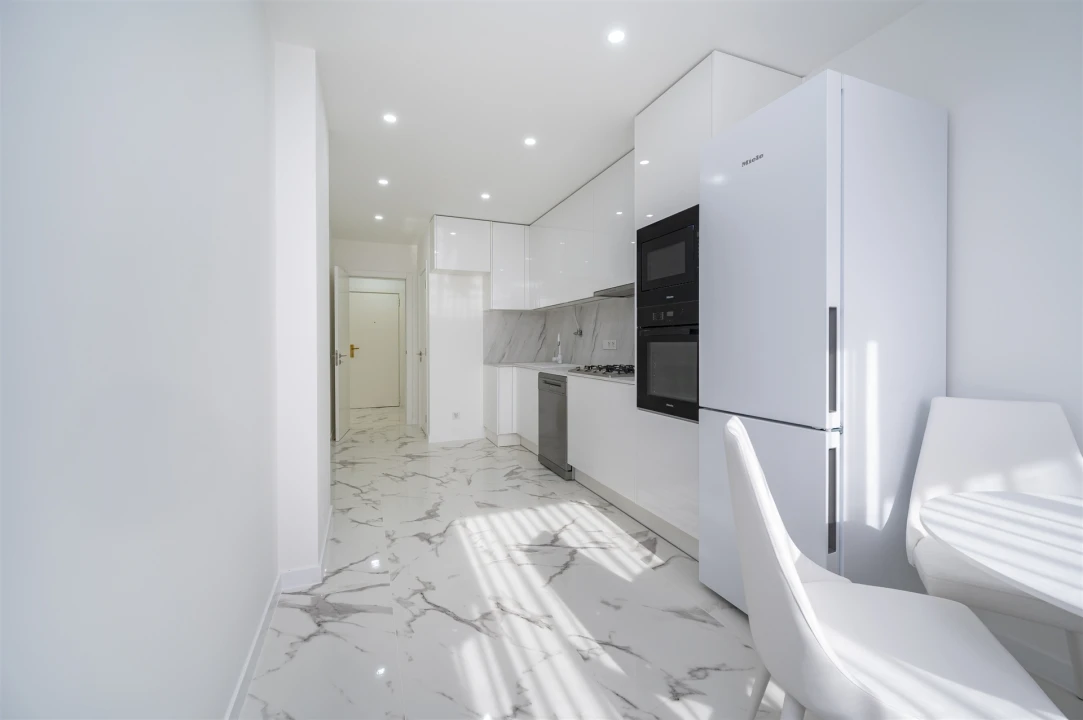 Apartamento T3 para Venda em Cascais e Estoril Foto 12