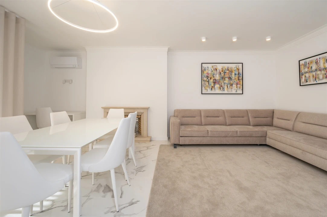 Apartamento T3 para Venda em Cascais e Estoril Foto 2