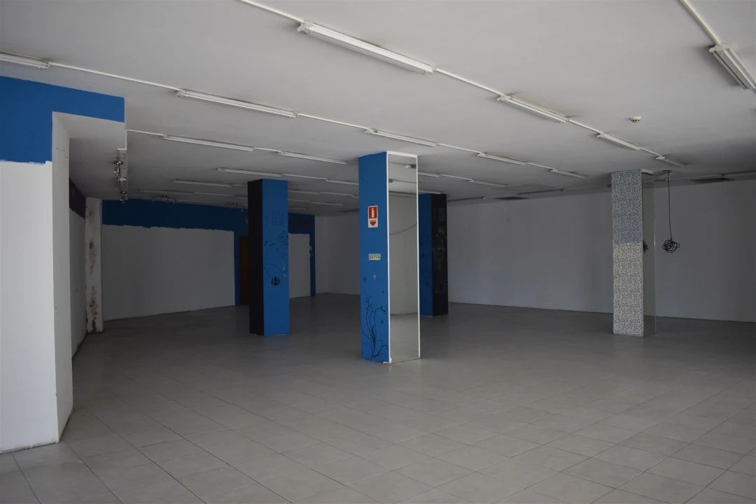 Loja para Venda em Covilhã e Canhoso Foto 3