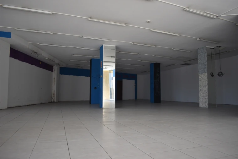 Loja para Venda em Covilhã e Canhoso Foto 6