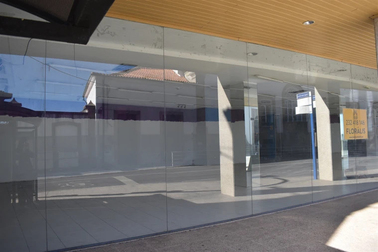 Loja para Venda em Covilhã e Canhoso Foto 8