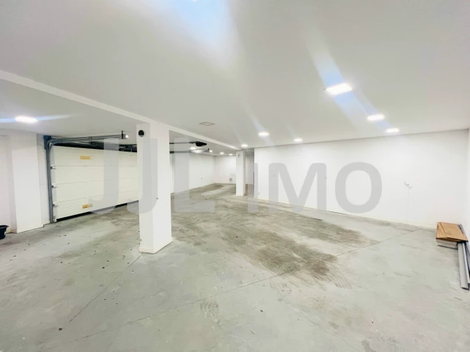Moradia T5 para Venda em Charneca de Caparica e Sobreda Foto 73