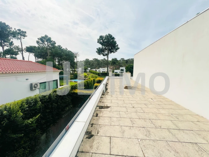 Moradia T5 para Venda em Charneca de Caparica e Sobreda Foto 85