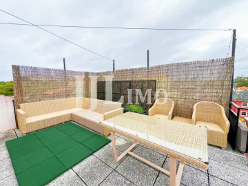 Apartamento T4 para Venda em Oeiras e São Julião da Barra, Paço de Arcos e Caxias