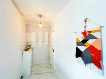 Apartamento T4 para Venda em Oeiras e São Julião da Barra, Paço de Arcos e Caxias