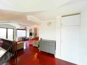 Apartamento T4 para Venda em Oeiras e São Julião da Barra, Paço de Arcos e Caxias