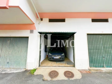 Apartamento T4 para Venda em Oeiras e São Julião da Barra, Paço de Arcos e Caxias