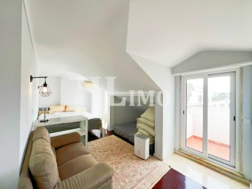 Apartamento T4 para Venda em Oeiras e São Julião da Barra, Paço de Arcos e Caxias