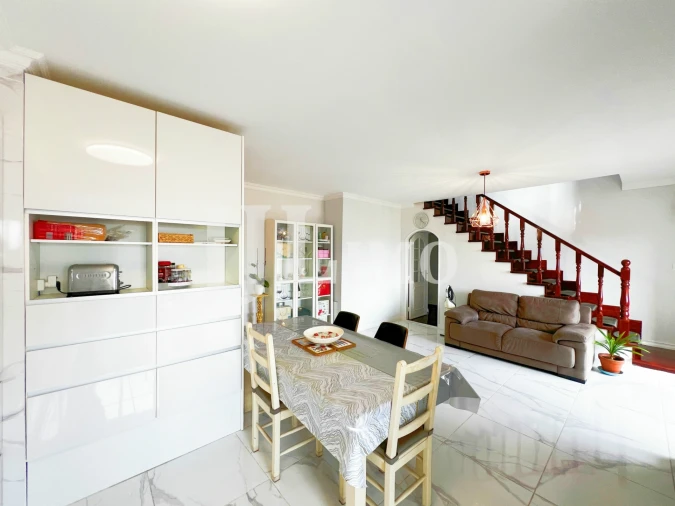 Apartamento T4 para Venda em Oeiras e São Julião da Barra, Paço de Arcos e Caxias Foto 6