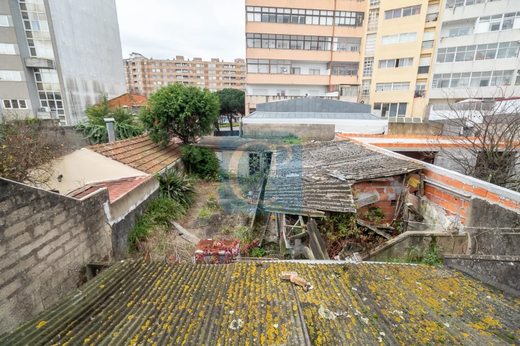 Moradia T4 para Venda em Matosinhos e Leça da Palmeira Foto 18