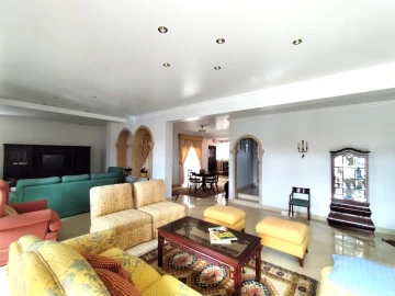 Apartamento T5 para Venda em Leiria, Pousos, Barreira e Cortes