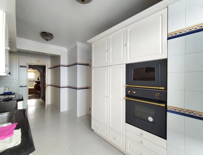 Apartamento T5 para Venda em Leiria, Pousos, Barreira e Cortes Foto 3