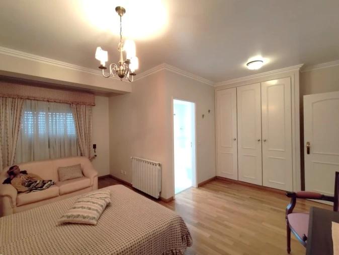 Apartamento T5 para Venda em Leiria, Pousos, Barreira e Cortes Foto 25