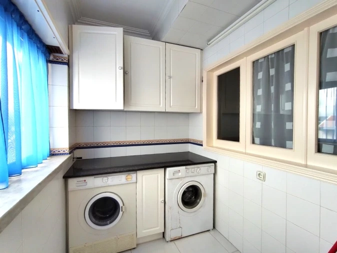 Apartamento T5 para Venda em Leiria, Pousos, Barreira e Cortes Foto 4