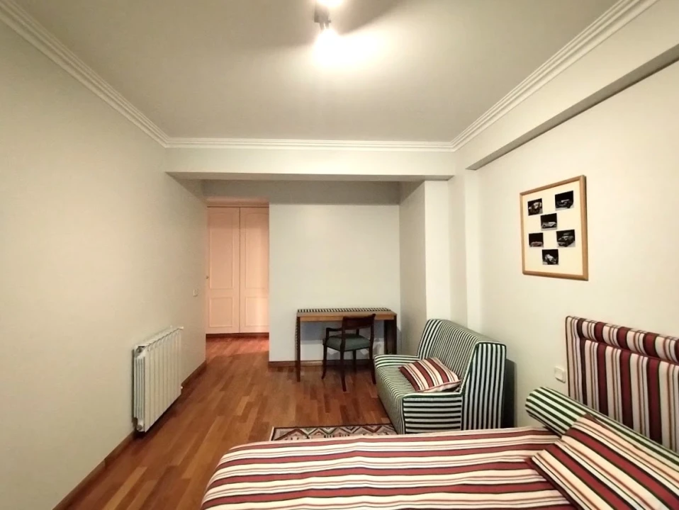 Apartamento T5 para Venda em Leiria, Pousos, Barreira e Cortes Foto 20