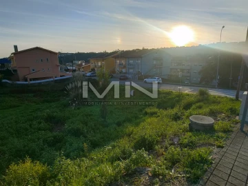 Terreno para Venda em Fânzeres e São Pedro da Cova