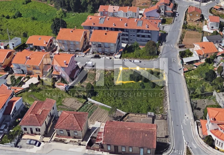 Terreno para Venda em Fânzeres e São Pedro da Cova Foto 9