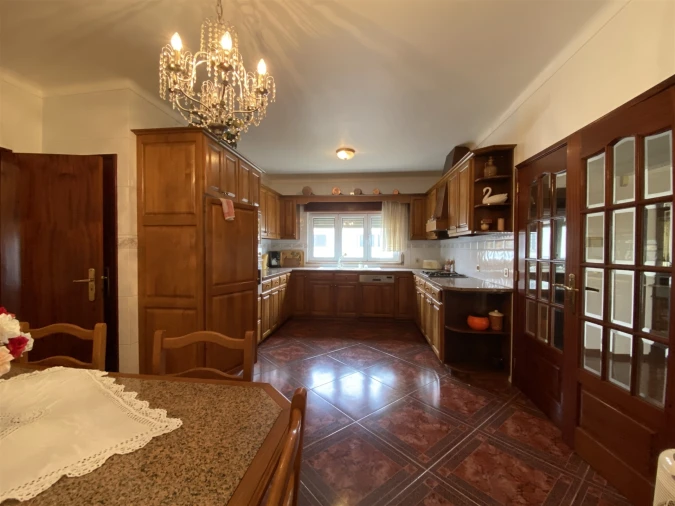 Moradia T5 para Venda em Porto de Mós - São João Baptista e São Pedro Foto 5