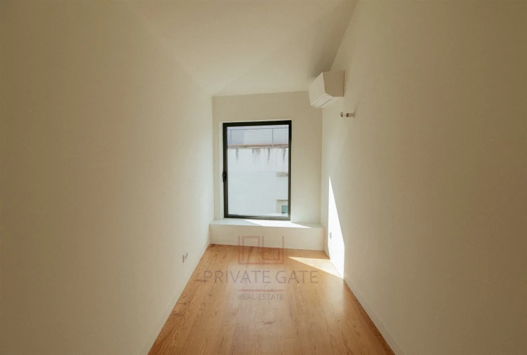 Apartamento T2 para Venda em Cedofeita, Santo Ildefonso, Sé, Miragaia, São Nicolau e Vitória Foto 22