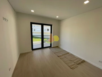 Moradia T4 para Venda em Tavarede
