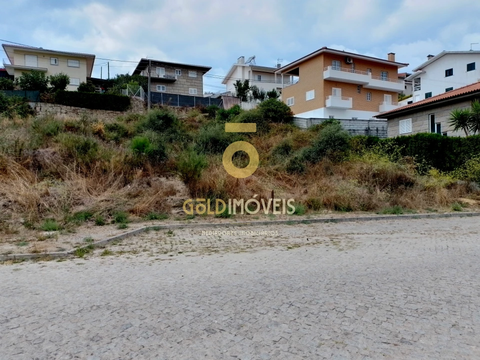 Terreno para Venda em Sobrado e Bairros Foto 4
