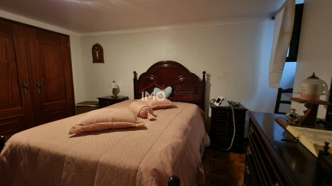 Moradia T2 para Venda em Santa Maria da Devesa